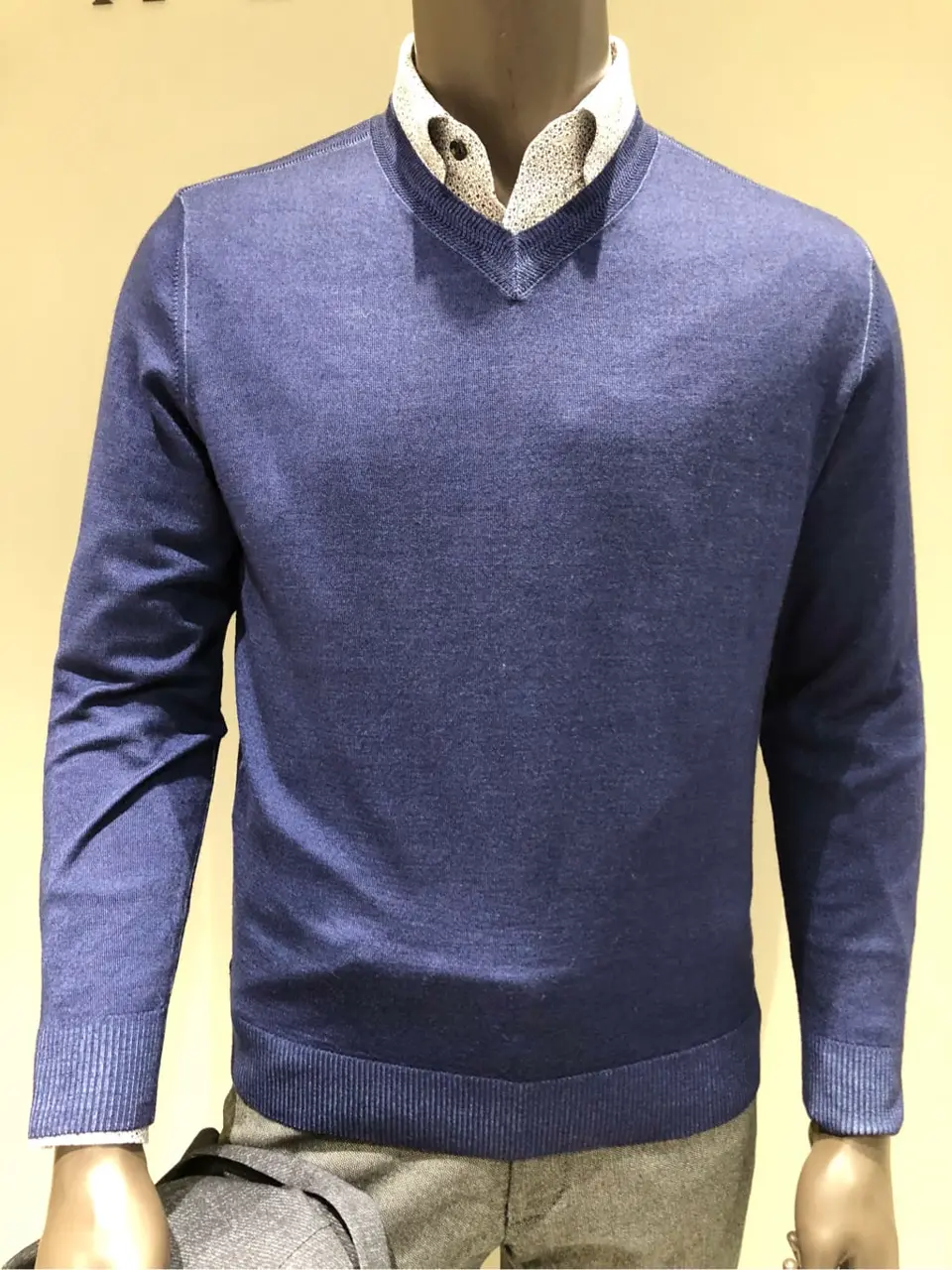 JOSEPH ABBOUD 川田 コーディネート画像