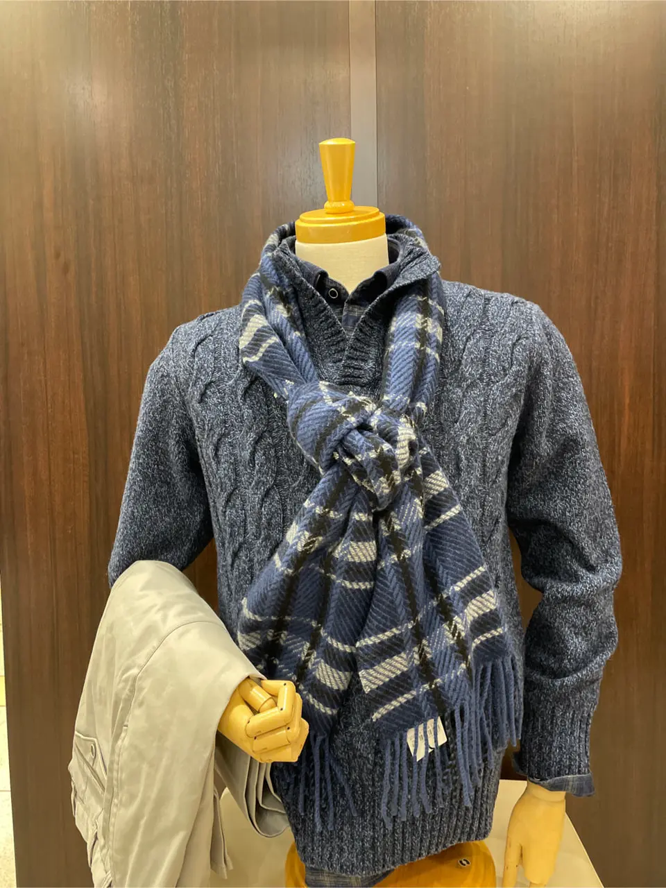 JOSEPH ABBOUD 松山 コーディネート画像