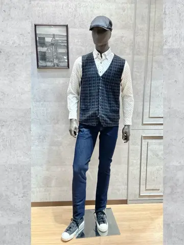 JOSEPH ABBOUD 二澤 コーディネート画像