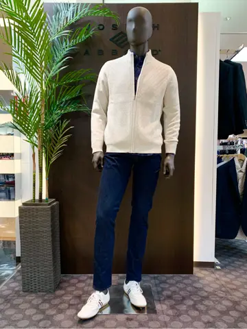 JOSEPH ABBOUD スタッフ コーディネート画像