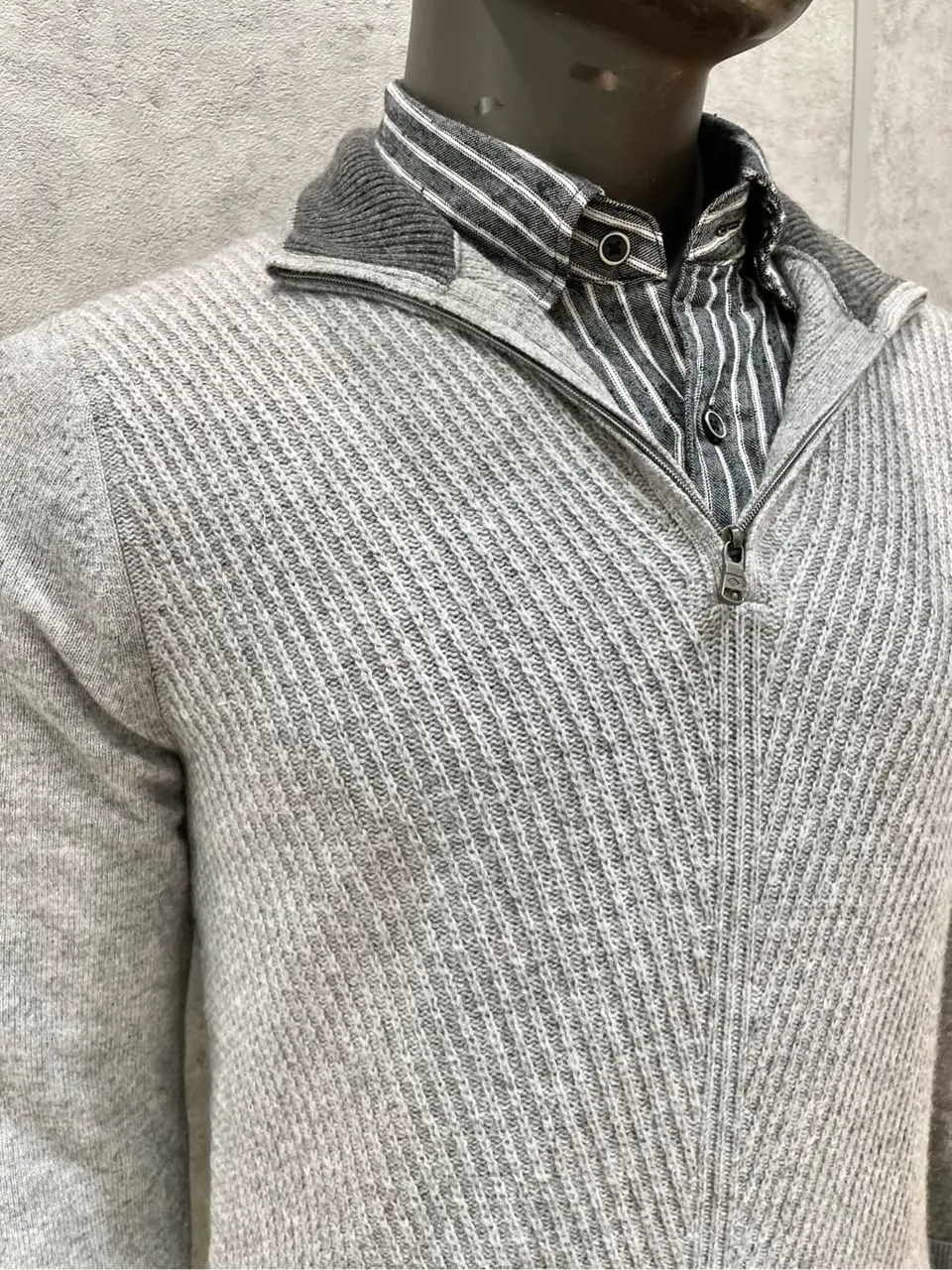 JOSEPH ABBOUD 二澤 コーディネート画像