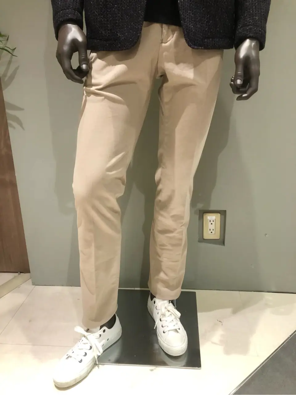 JOSEPH ABBOUD 川田 コーディネート画像