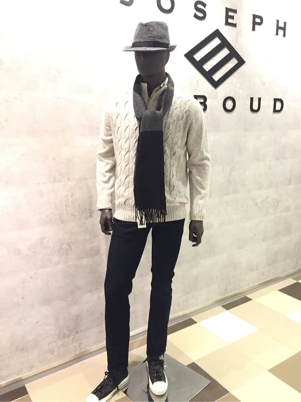 JOSEPH ABBOUD 大久 コーディネート画像