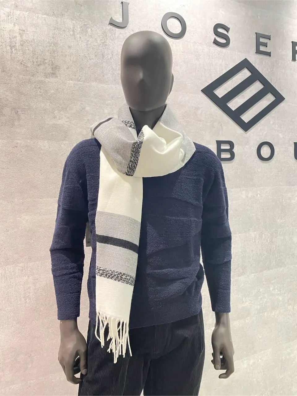 JOSEPH ABBOUD 東　 コーディネート画像