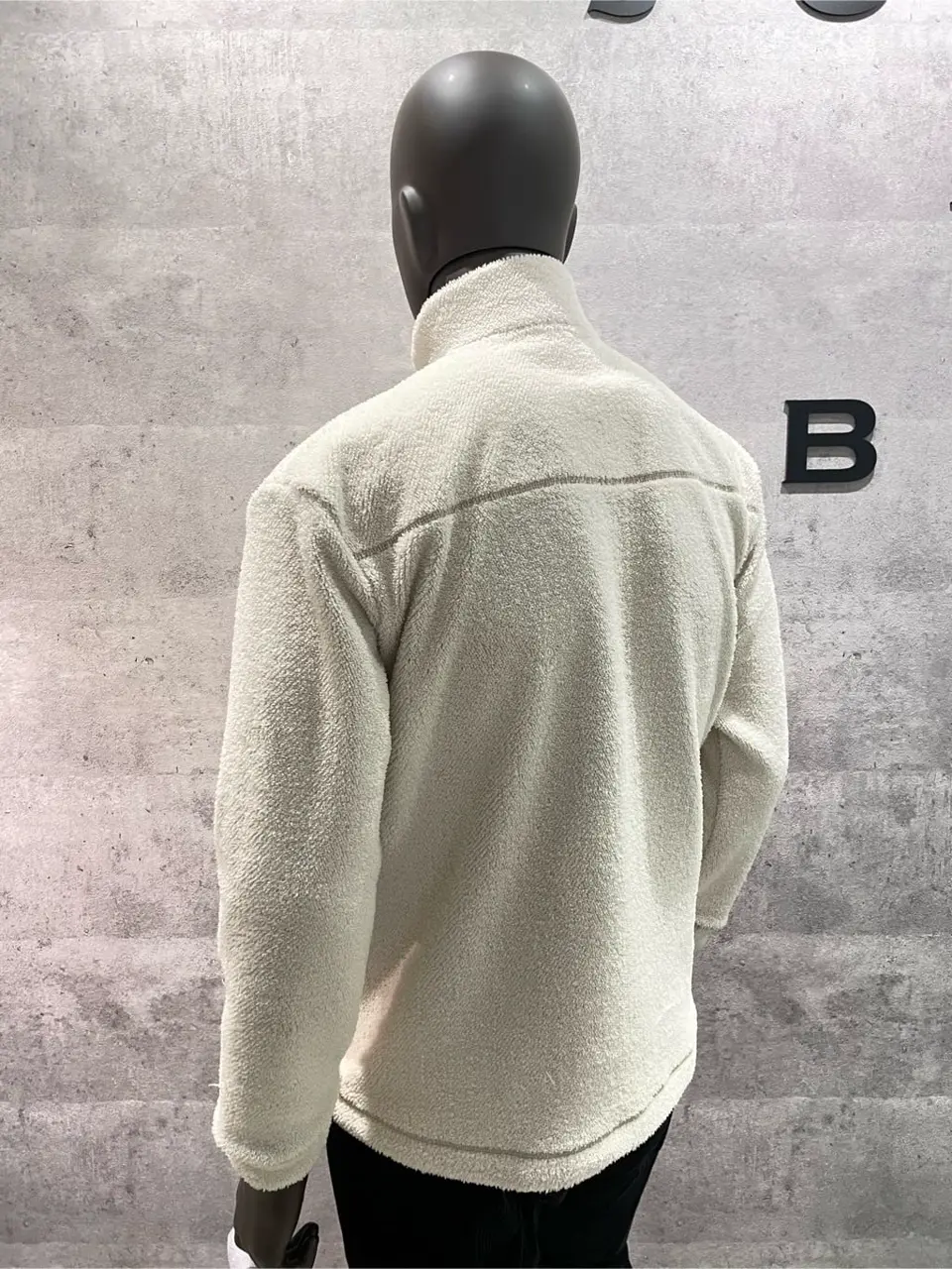 JOSEPH ABBOUD 東　 コーディネート画像