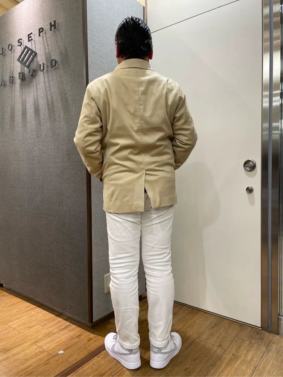 JOSEPH ABBOUD 辰見 コーディネート画像