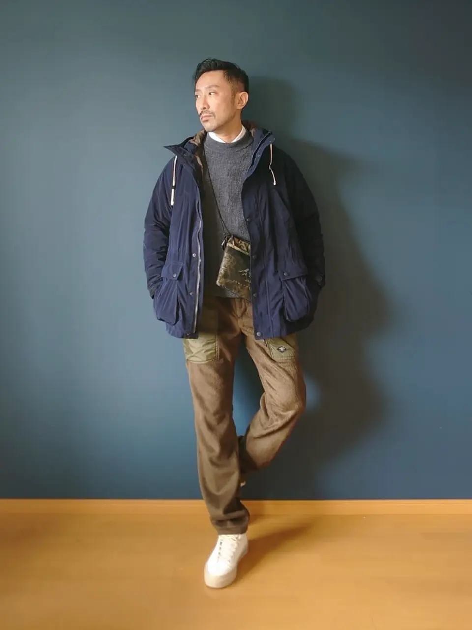 JOSEPH ABBOUD 安東 コーディネート画像