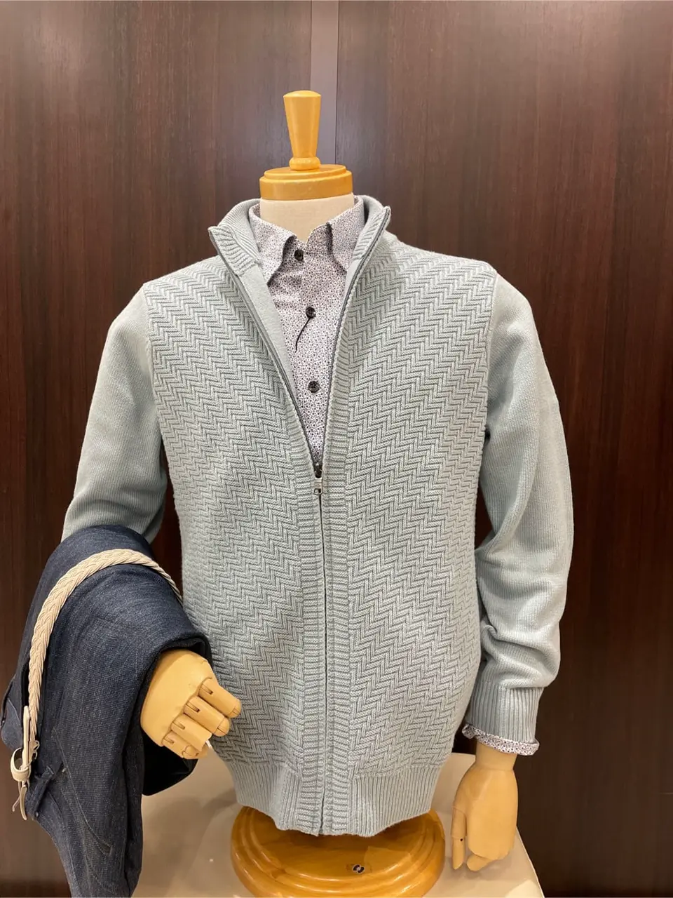 JOSEPH ABBOUD 松山 コーディネート画像