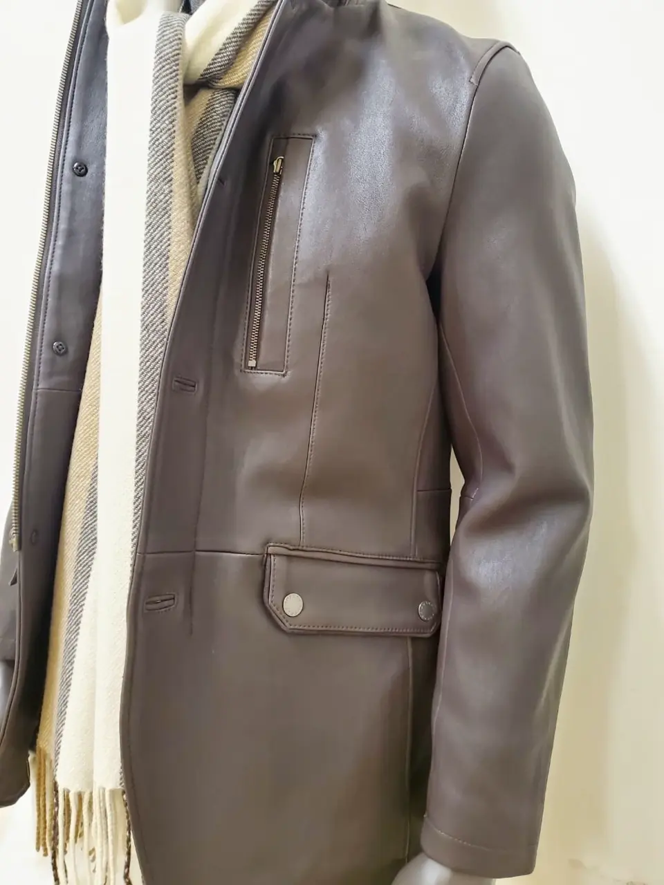 JOSEPH ABBOUD 亀井 コーディネート画像