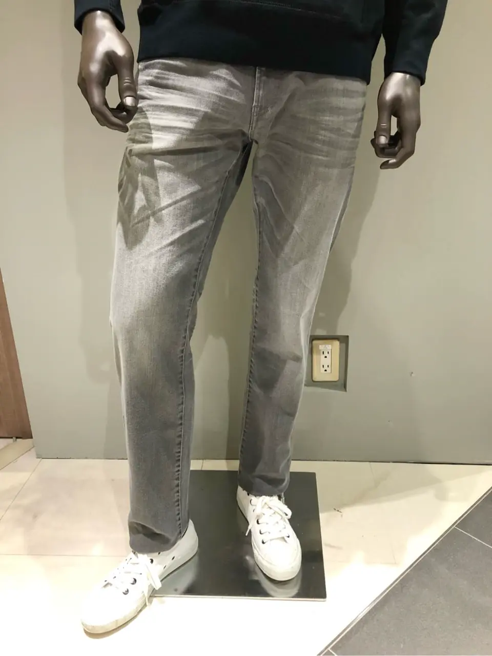 JOSEPH ABBOUD 川田 コーディネート画像