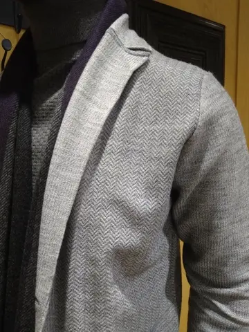 JOSEPH ABBOUD 重留 コーディネート画像