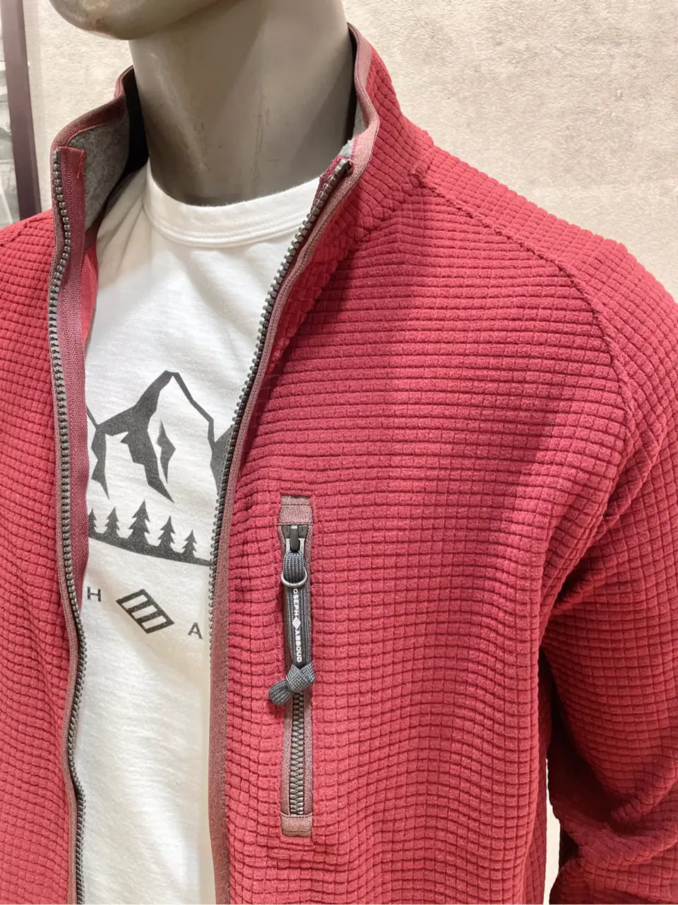 JOSEPH ABBOUD 二澤 コーディネート画像