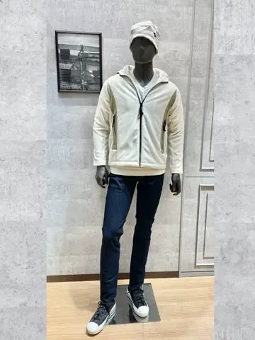 JOSEPH ABBOUD 二澤 コーディネート画像