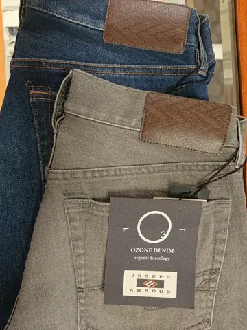 JOSEPH ABBOUD スタッフ コーディネート画像