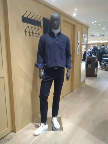 JOSEPH ABBOUD 重留 コーディネート画像