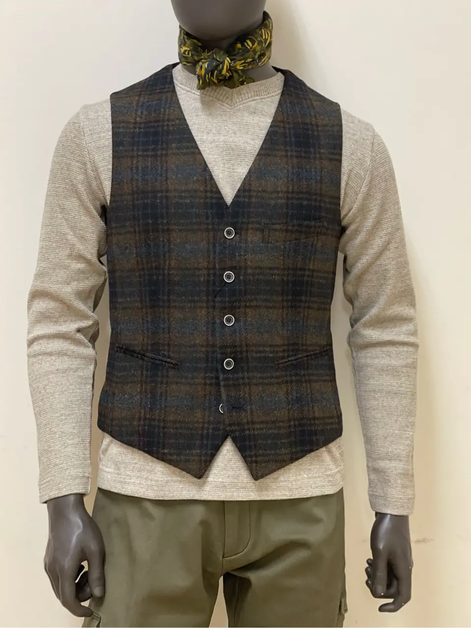 JOSEPH ABBOUD 金本 コーディネート画像