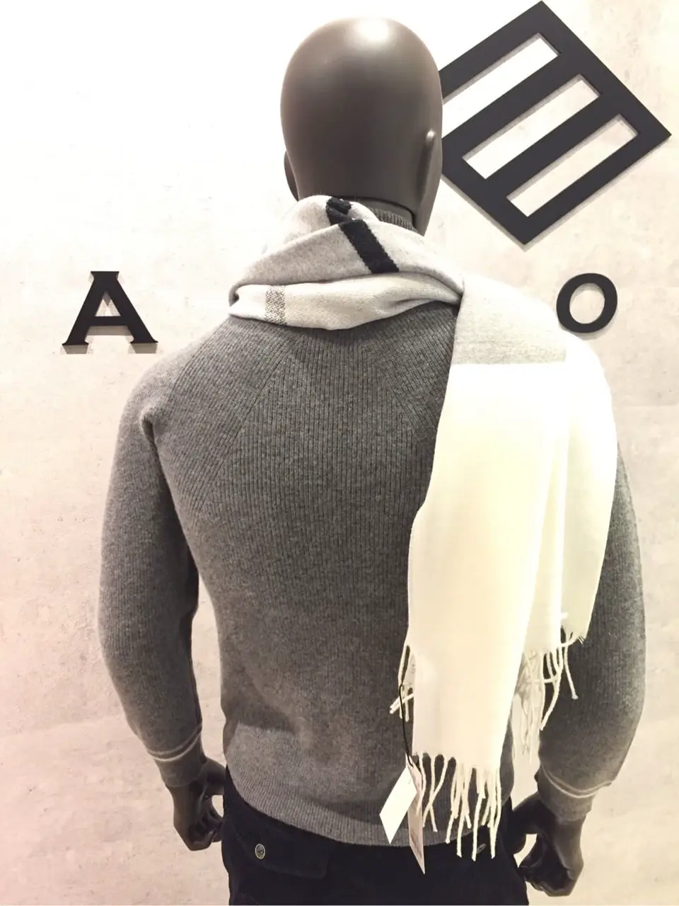 JOSEPH ABBOUD 大久 コーディネート画像