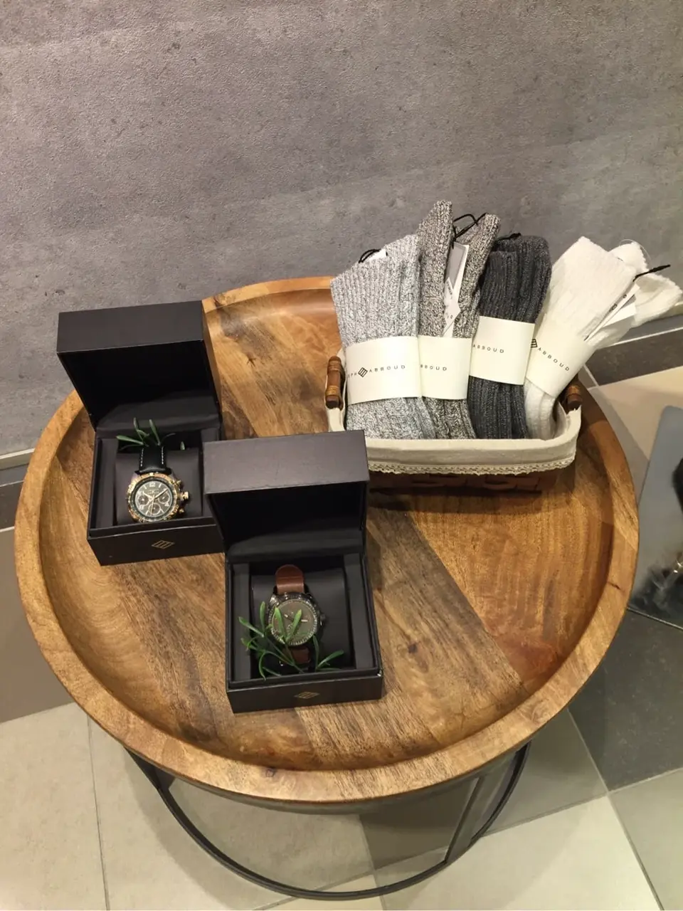 JOSEPH ABBOUD 大久 コーディネート画像