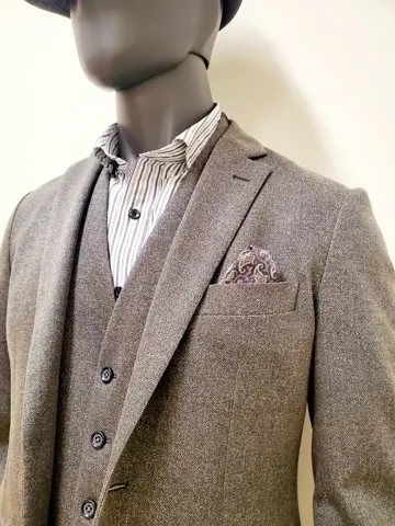 JOSEPH ABBOUD 亀井 コーディネート画像