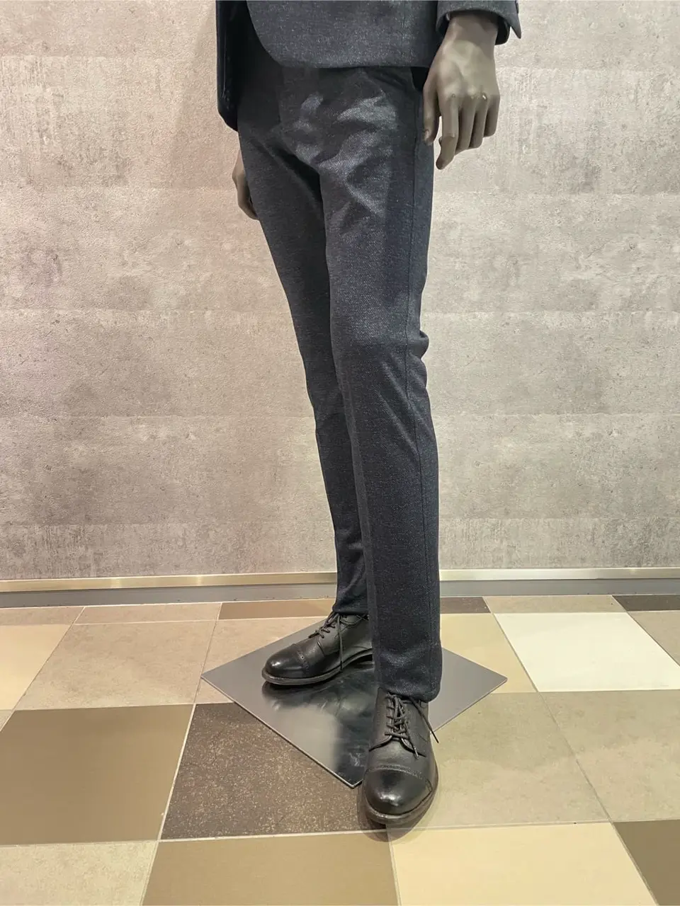 JOSEPH ABBOUD 東　 コーディネート画像