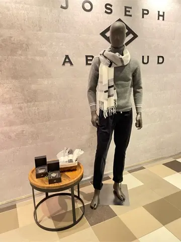 JOSEPH ABBOUD 東　 コーディネート画像