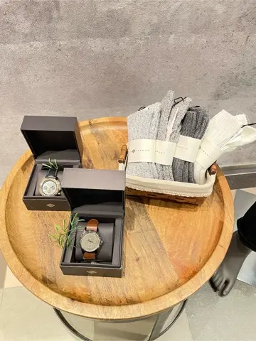 JOSEPH ABBOUD 東　 コーディネート画像