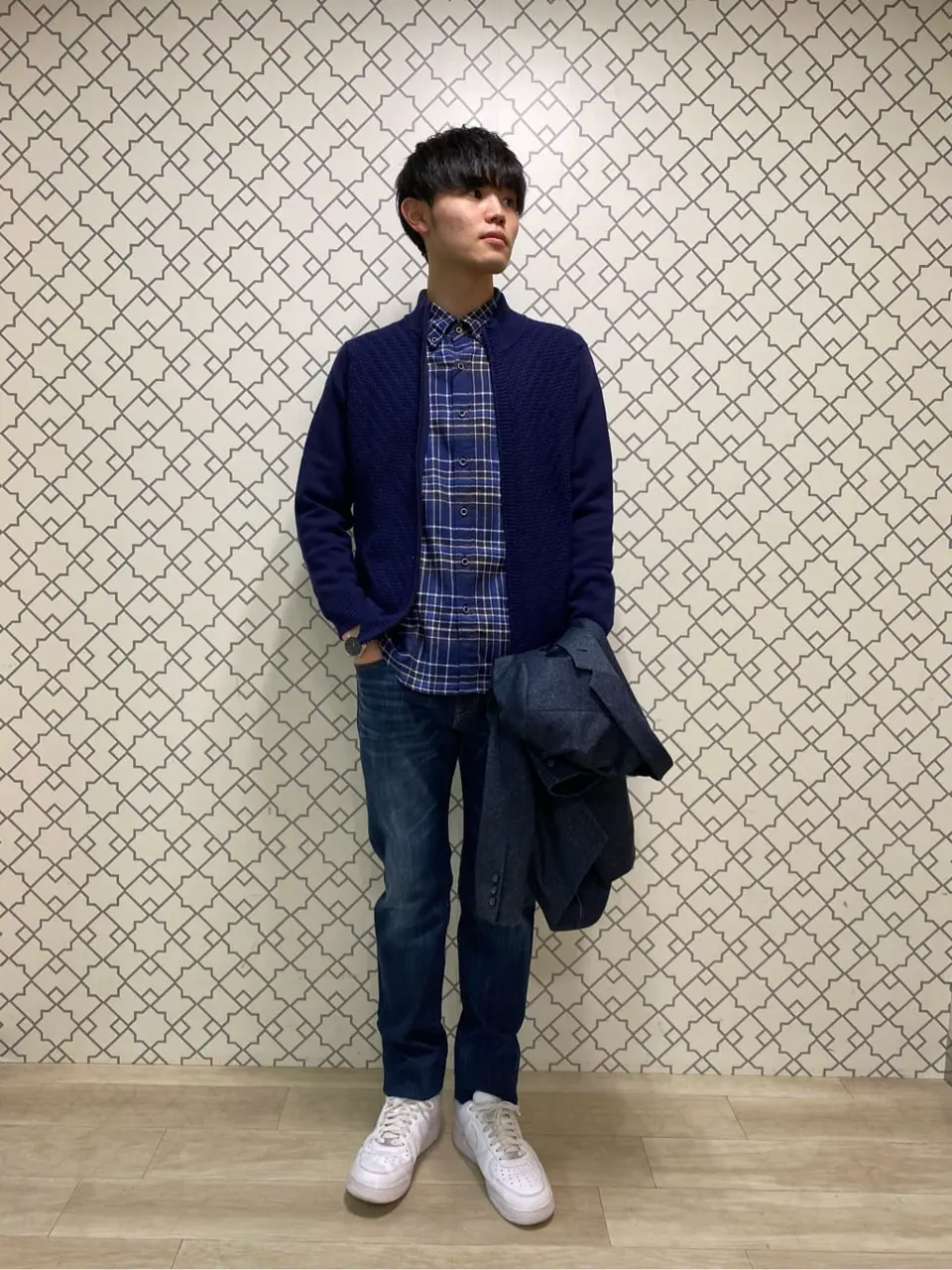 JOSEPH ABBOUD 加藤晴暉 コーディネート画像