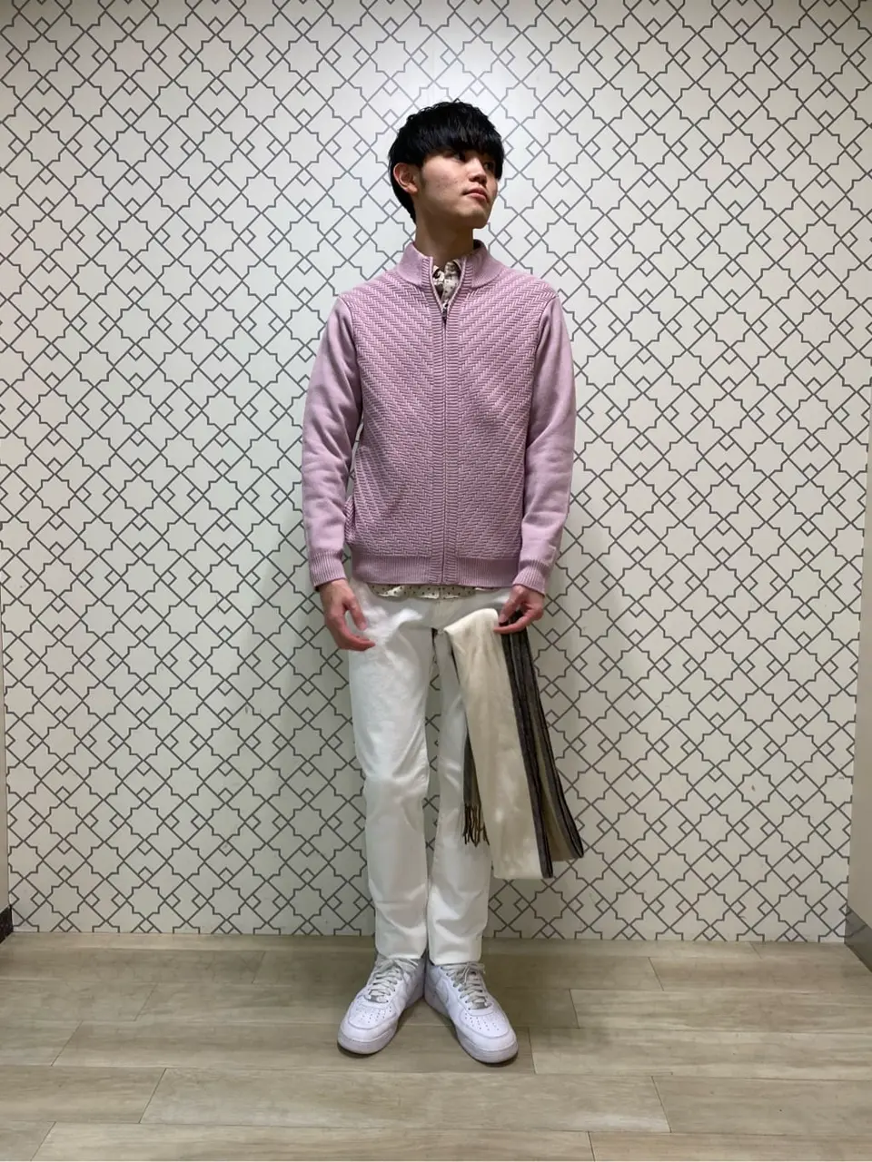 JOSEPH ABBOUD 加藤晴暉 コーディネート画像