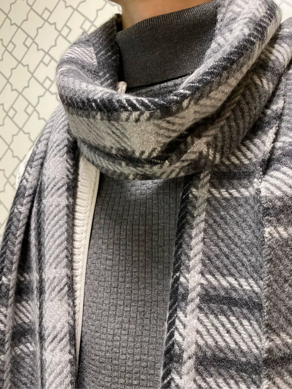 JOSEPH ABBOUD 加藤晴暉 コーディネート画像