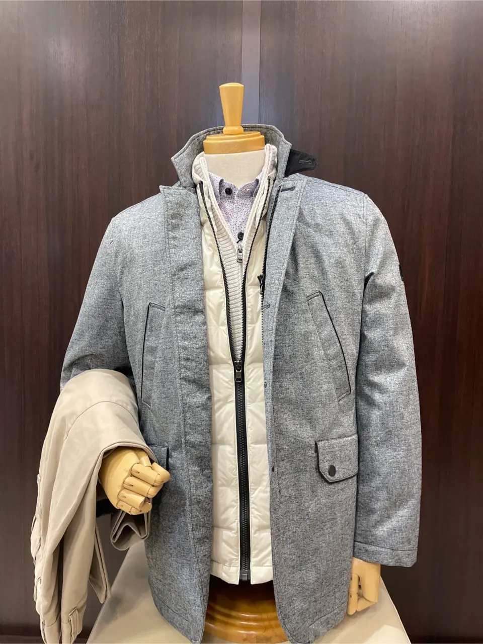 JOSEPH ABBOUD 松山 コーディネート画像