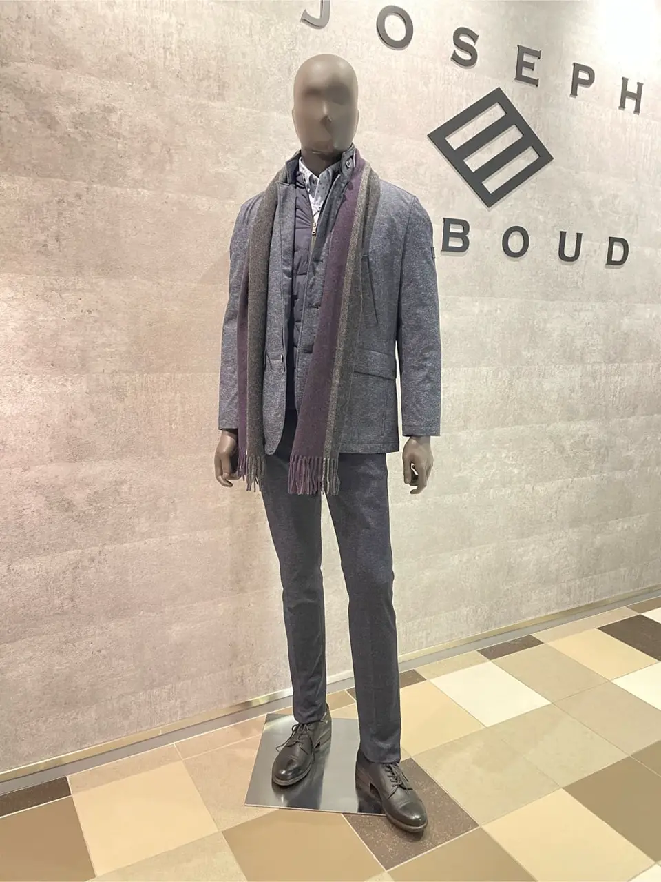  東　 コーディネート画像