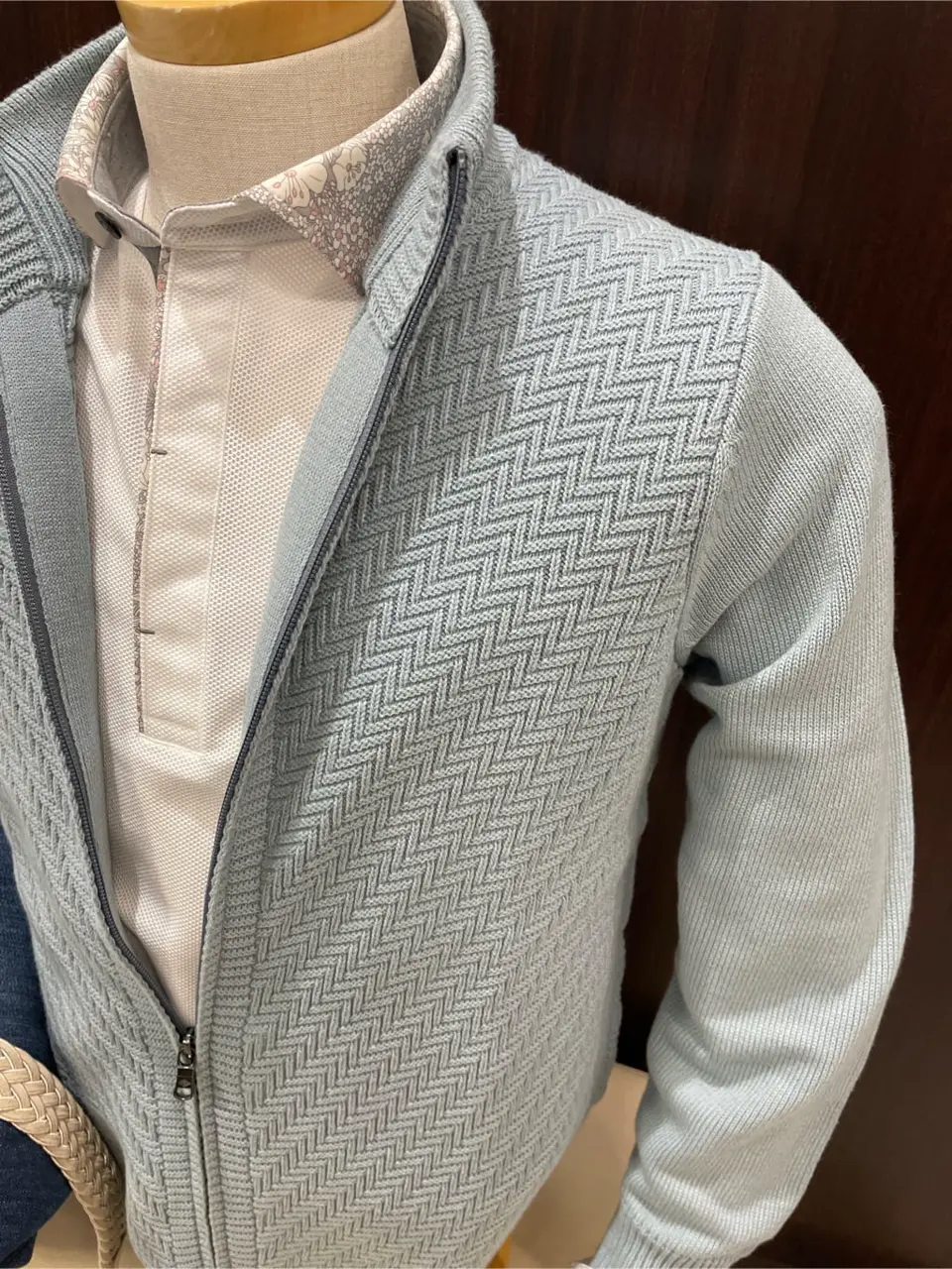 JOSEPH ABBOUD 松山 コーディネート画像