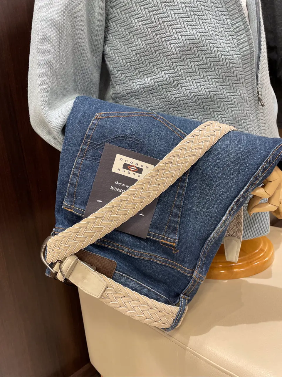 JOSEPH ABBOUD 松山 コーディネート画像