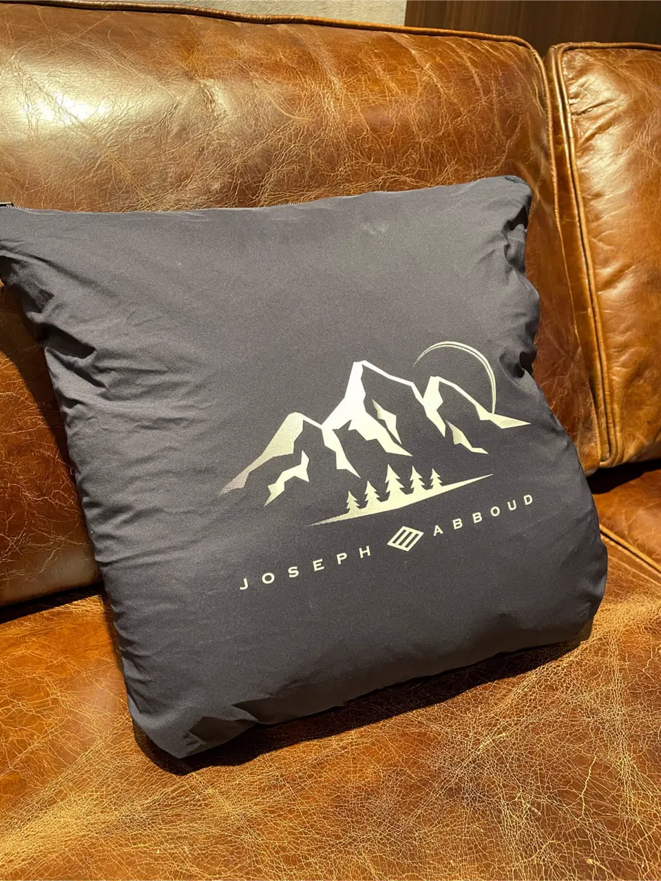 JOSEPH ABBOUD 東　 コーディネート画像