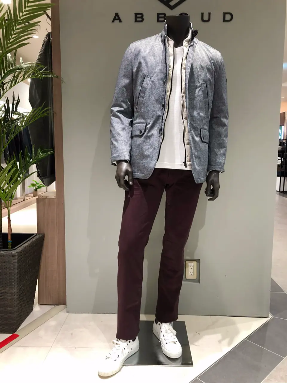 JOSEPH ABBOUD 川田 コーディネート画像