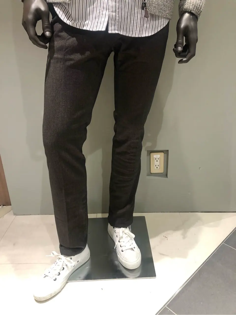 JOSEPH ABBOUD 川田 コーディネート画像