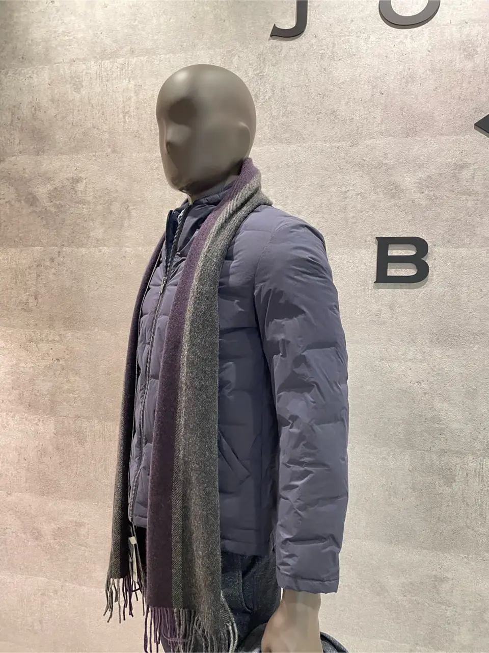 JOSEPH ABBOUD 東　 コーディネート画像