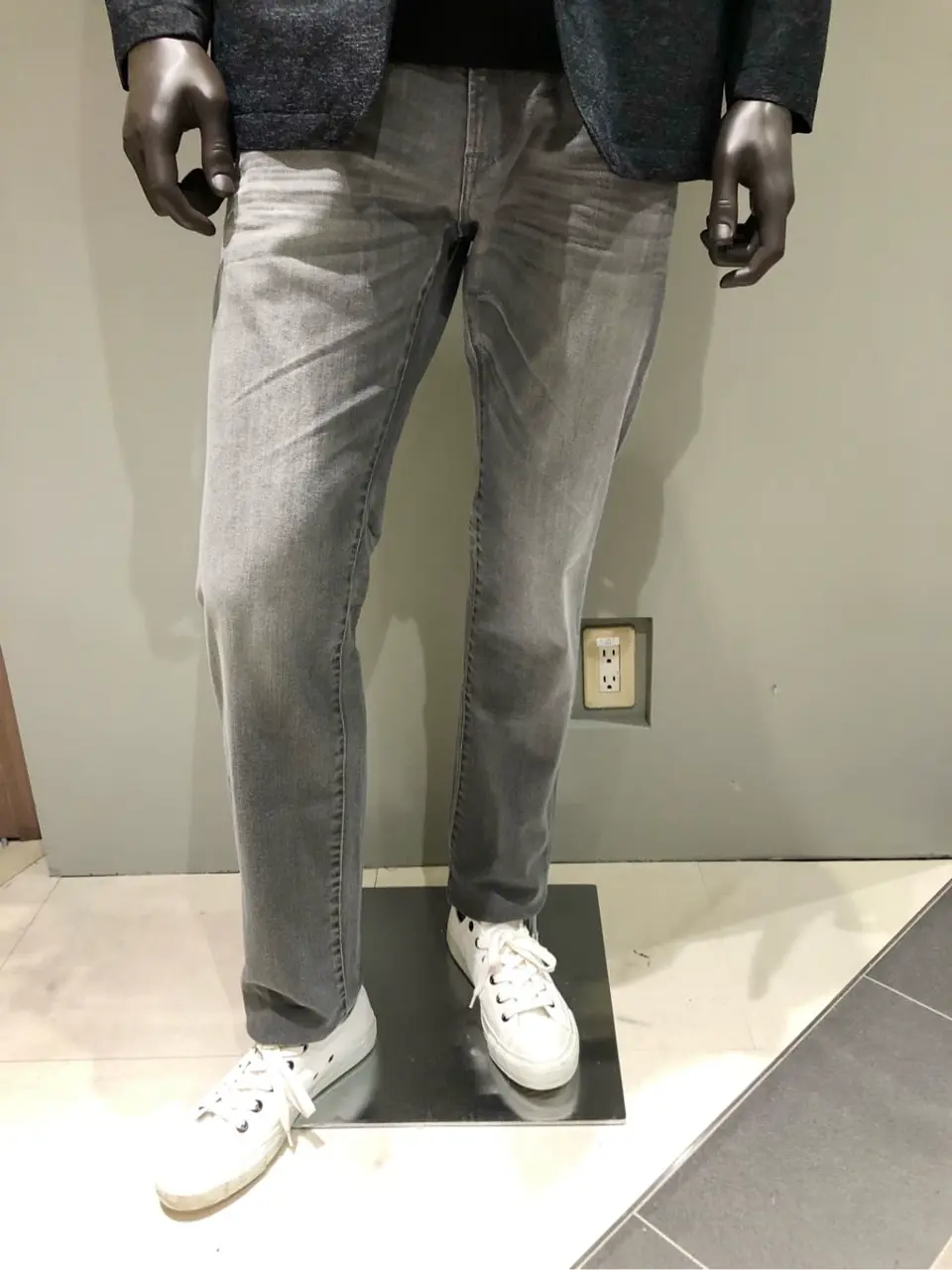 JOSEPH ABBOUD 川田 コーディネート画像