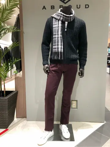 JOSEPH ABBOUD 川田 コーディネート画像