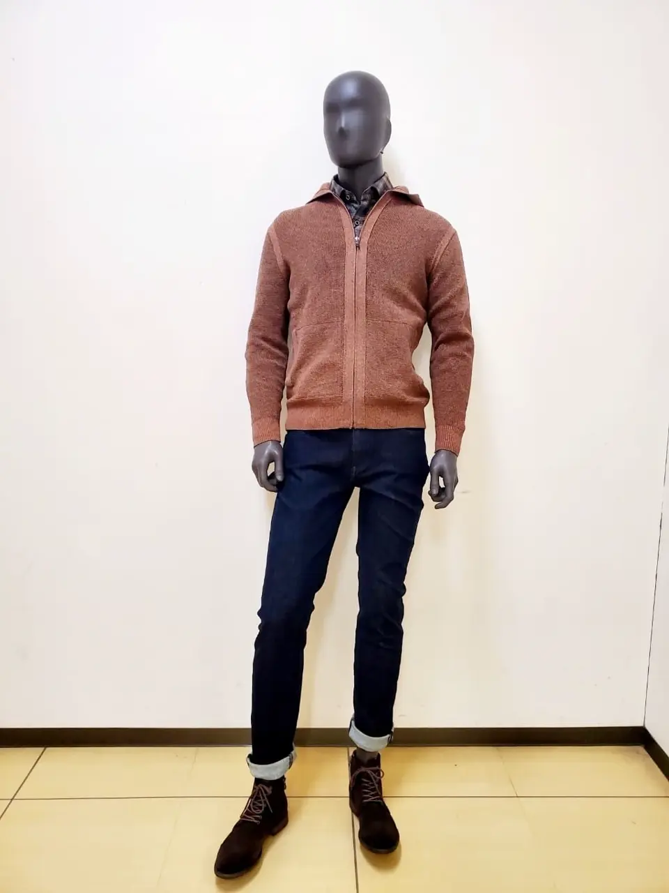 JOSEPH ABBOUD 亀井 コーディネート画像