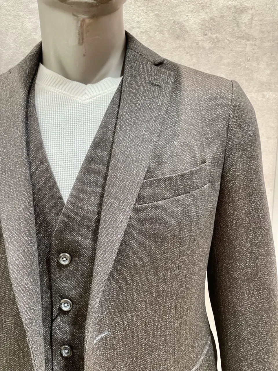 JOSEPH ABBOUD 二澤 コーディネート画像