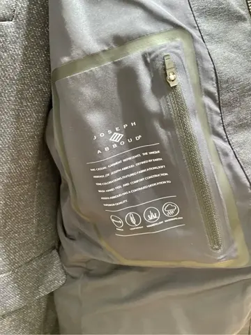 JOSEPH ABBOUD 二澤 コーディネート画像