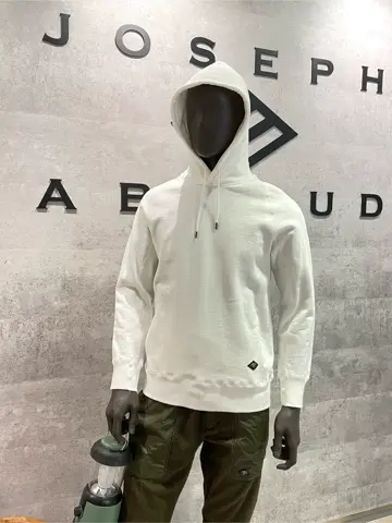 JOSEPH ABBOUD 東　 コーディネート画像