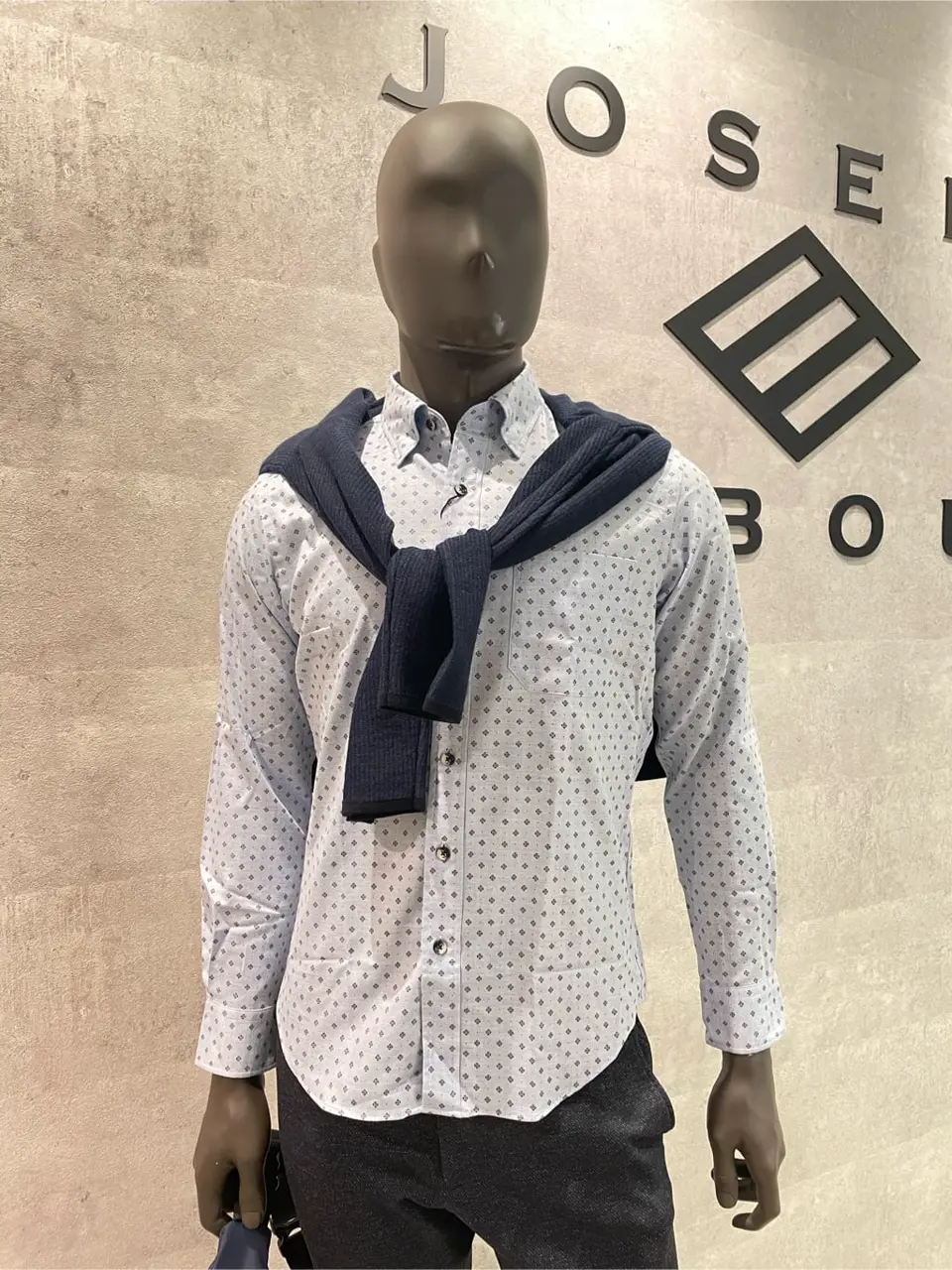 JOSEPH ABBOUD 東　 コーディネート画像