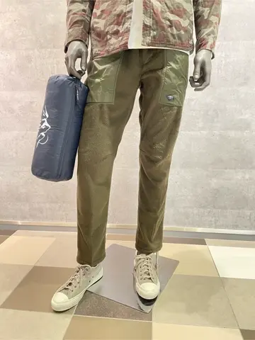 JOSEPH ABBOUD 東　 コーディネート画像