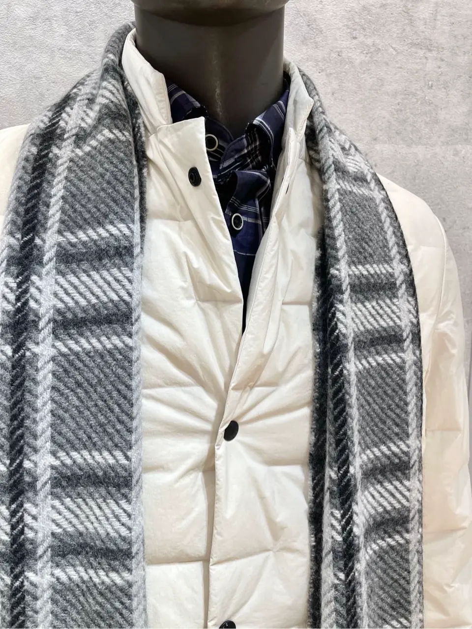 JOSEPH ABBOUD 二澤 コーディネート画像