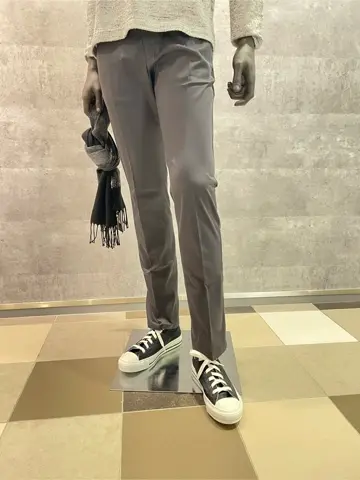 JOSEPH ABBOUD 東　 コーディネート画像