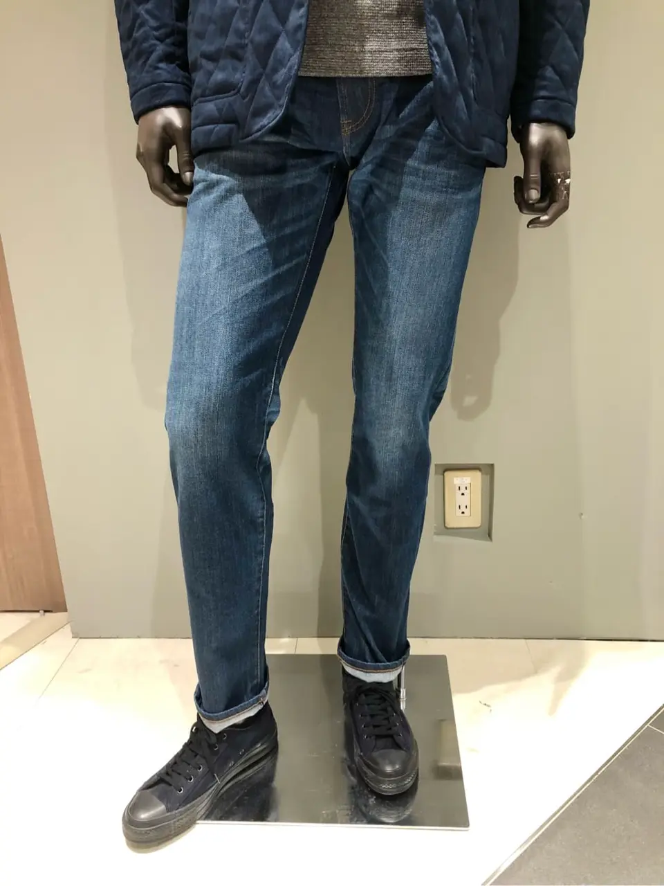 JOSEPH ABBOUD 川田 コーディネート画像