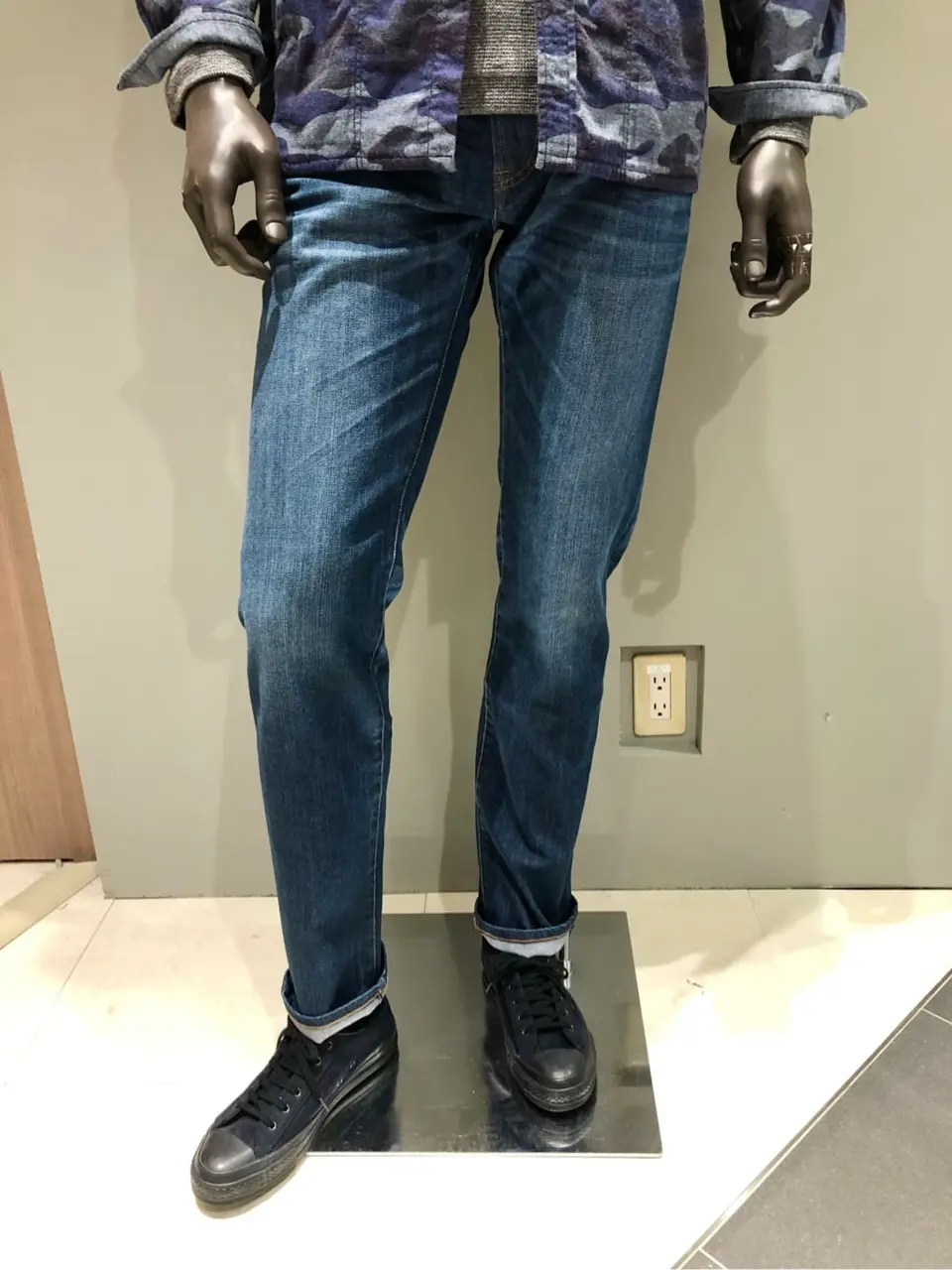 JOSEPH ABBOUD 川田 コーディネート画像