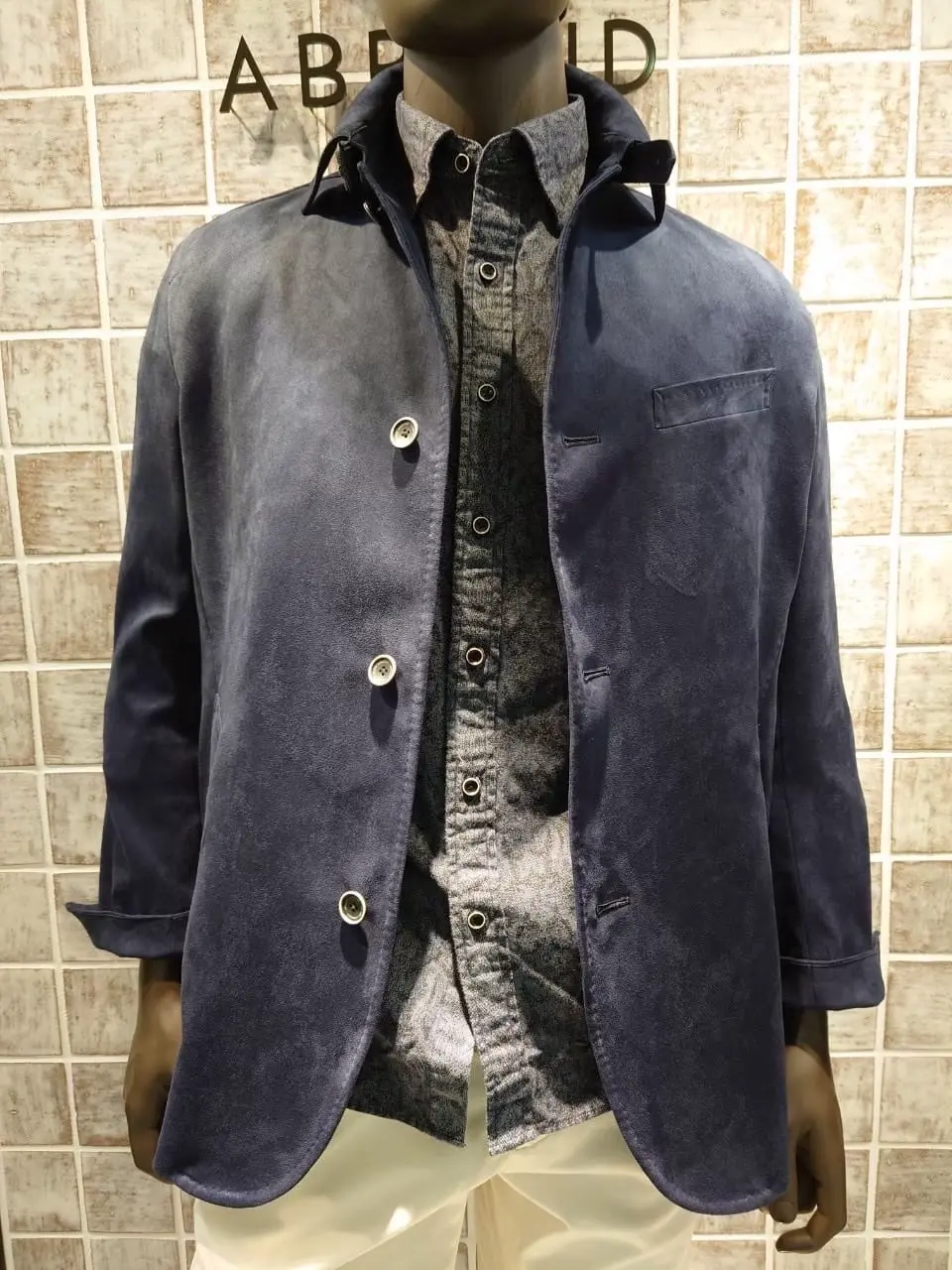 JOSEPH ABBOUD 中島 コーディネート画像